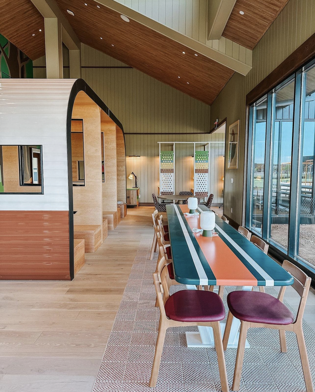 Library Paddle Board Table